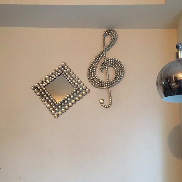 Meet your Posher, Bessie - Picture 1 of 1